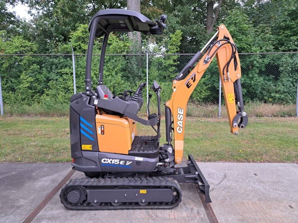 Minibagger del tipo Case CX15EV, Neumaschine en Almelo (Imagen 4)