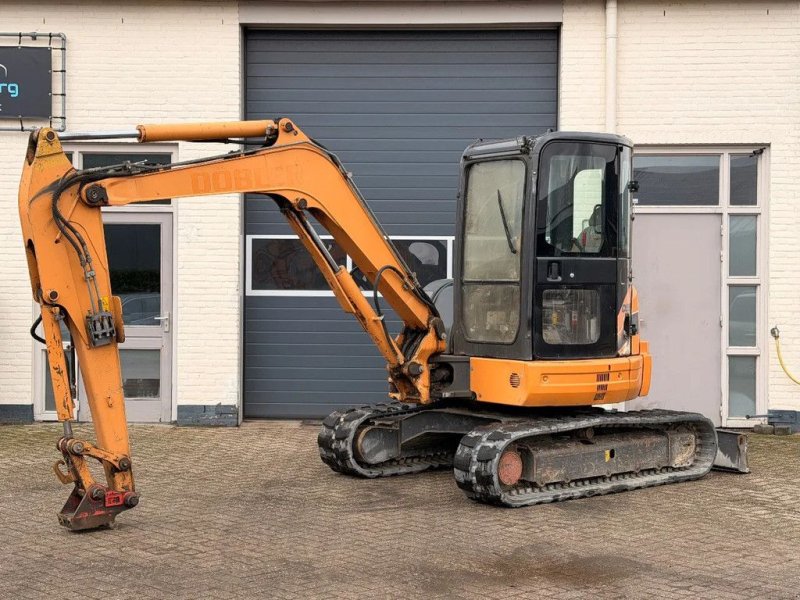 Minibagger van het type Case CX50B, Gebrauchtmaschine in Oost West en Middelbeers (Foto 1)