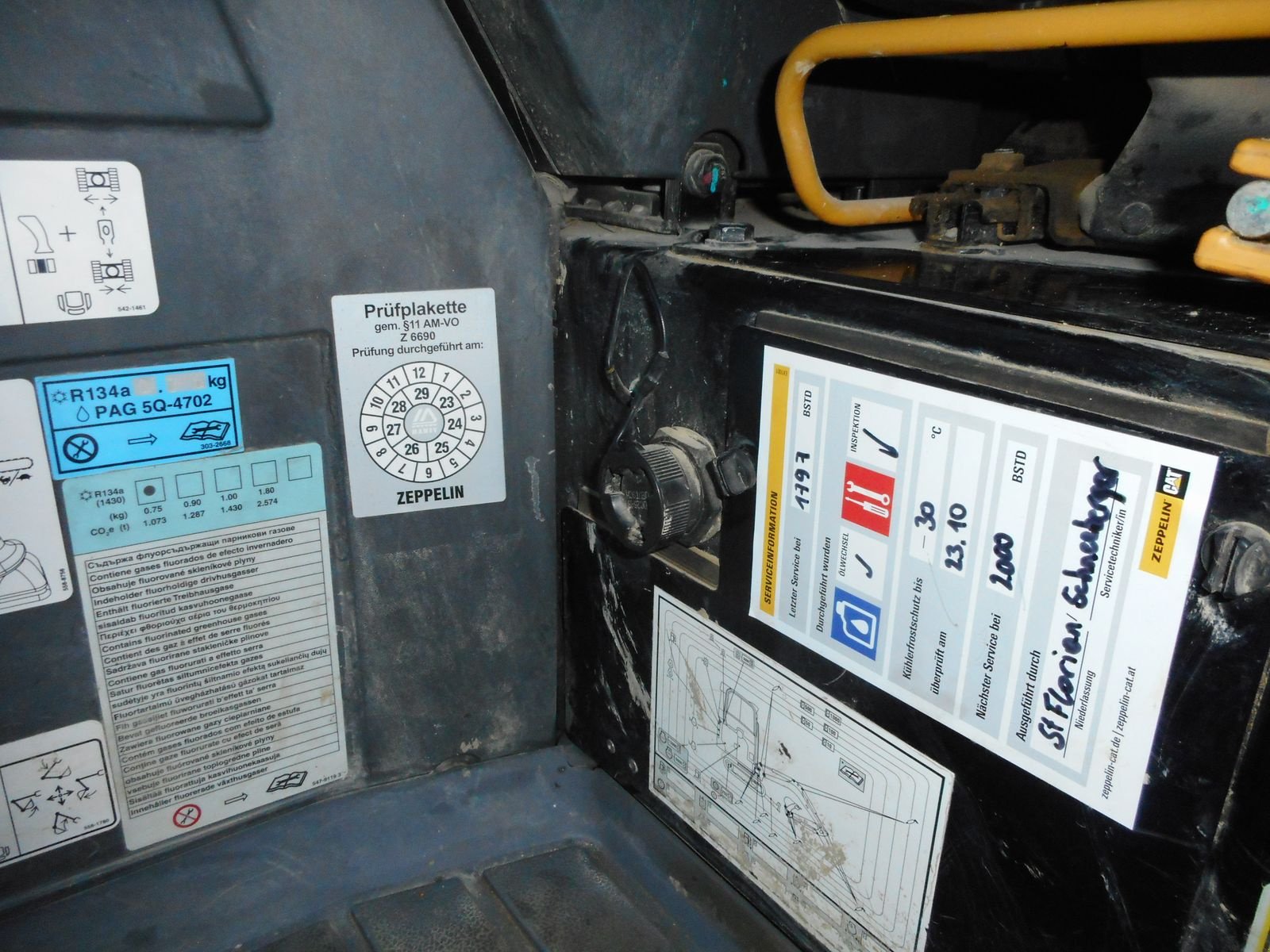 Minibagger typu CAT 302 CR ( 2.262kg ) POWERTILT - hydr. SW - 3 Löff, Gebrauchtmaschine v St. Nikolai ob Draßling (Obrázek 10)