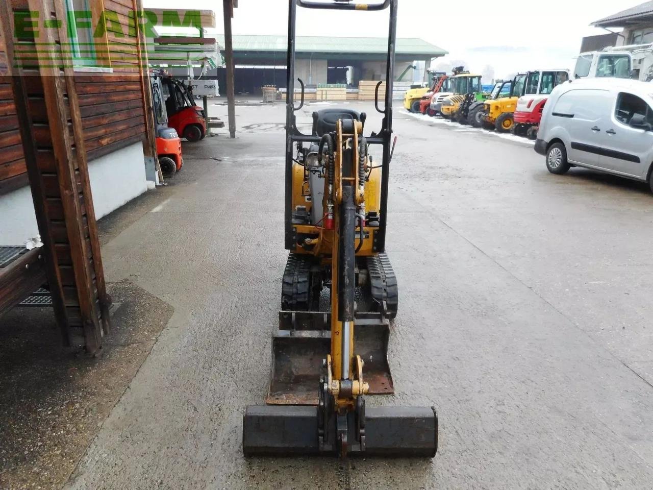 Minibagger typu Caterpillar 300.9d ( 1.087kg ) mit sw + 3 löffel, Gebrauchtmaschine w ST. NIKOLAI/DR. (Zdjęcie 5)