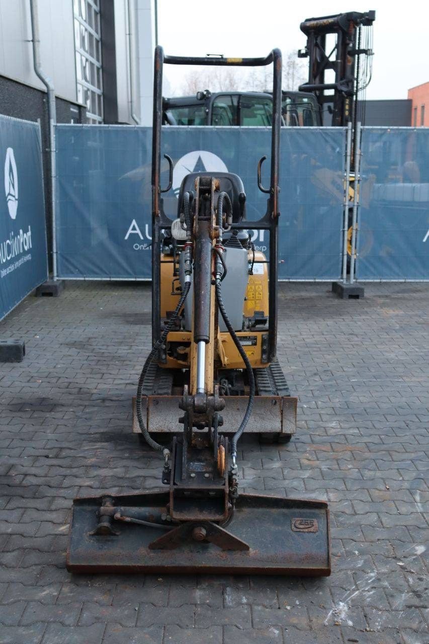 Minibagger van het type Caterpillar 300.9D, Gebrauchtmaschine in Antwerpen (Foto 9)