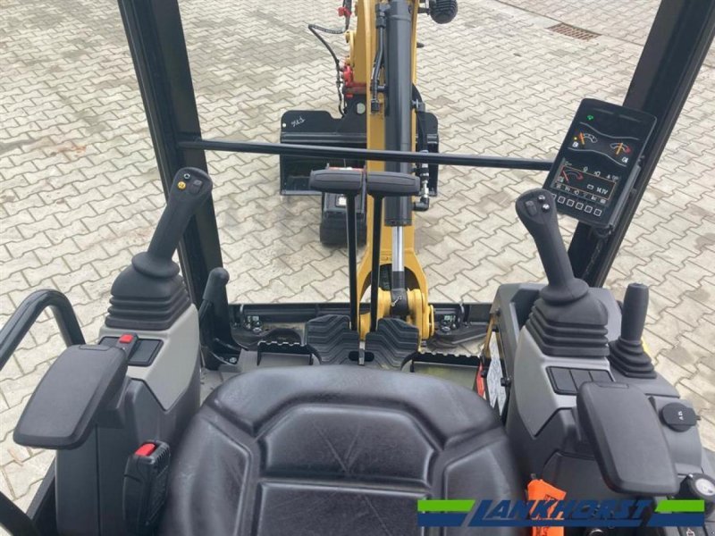 Minibagger des Typs Caterpillar 301.5, Neumaschine in Emsbüren (Bild 12)