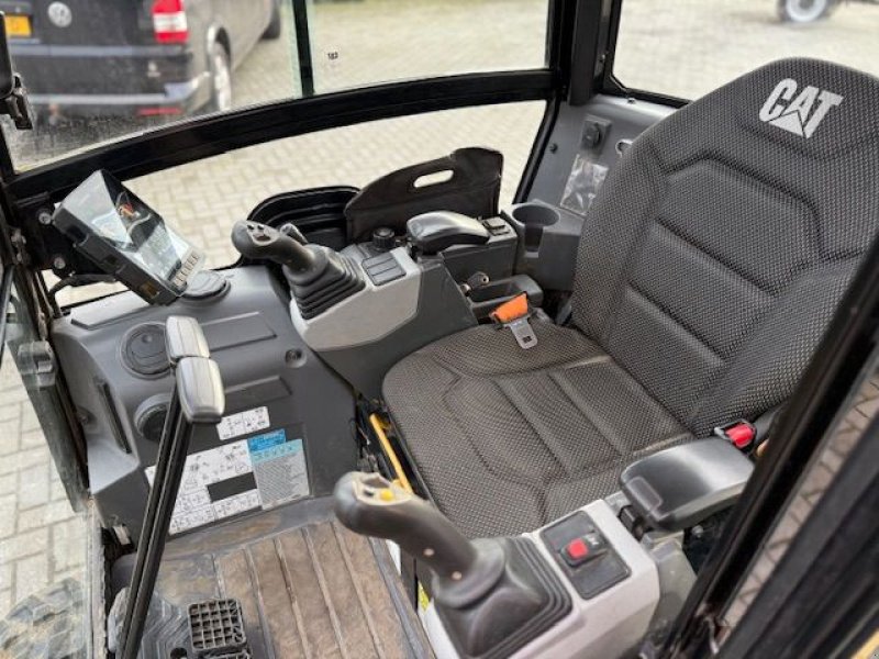 Minibagger Türe ait Caterpillar 3016, Gebrauchtmaschine içinde Cuijk (resim 9)