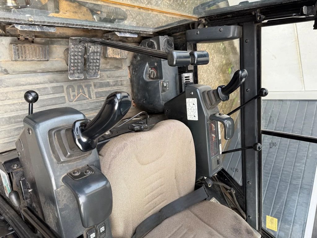 Minibagger от тип Caterpillar 301.6, Gebrauchtmaschine в Doetinchem (Снимка 5)