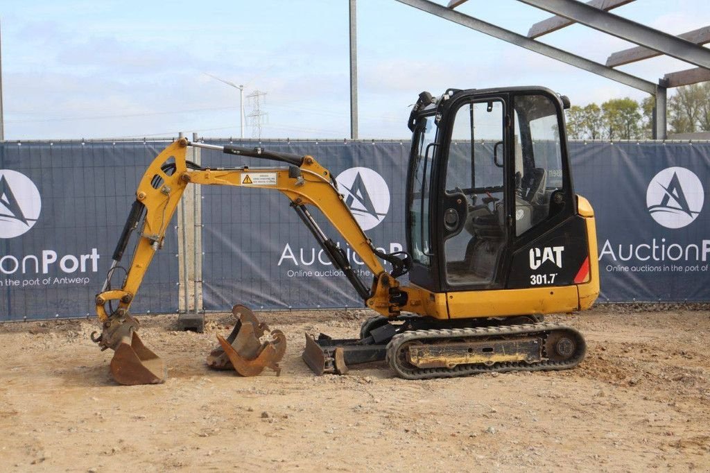Minibagger Türe ait Caterpillar 301.7D, Gebrauchtmaschine içinde Antwerpen (resim 1)