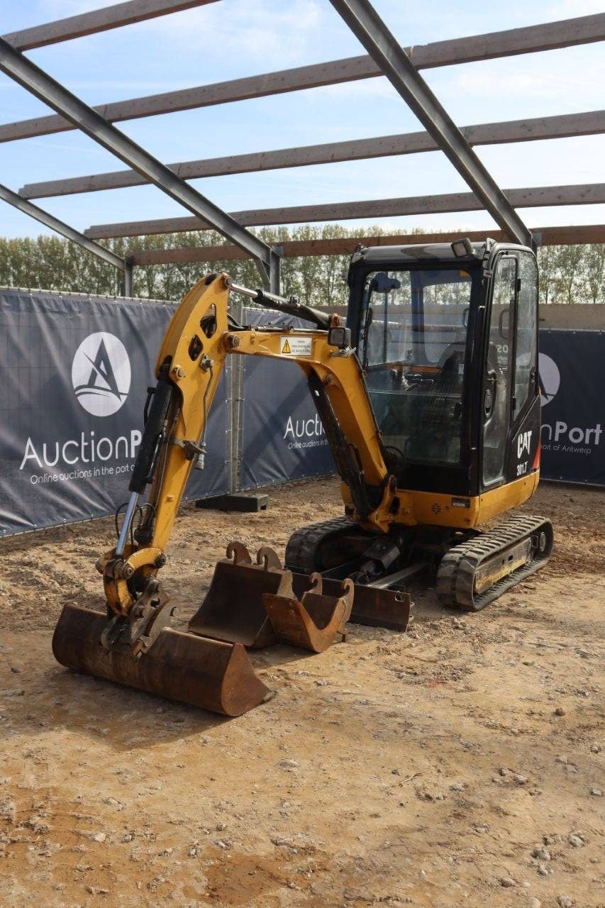 Minibagger Türe ait Caterpillar 301.7D, Gebrauchtmaschine içinde Antwerpen (resim 10)