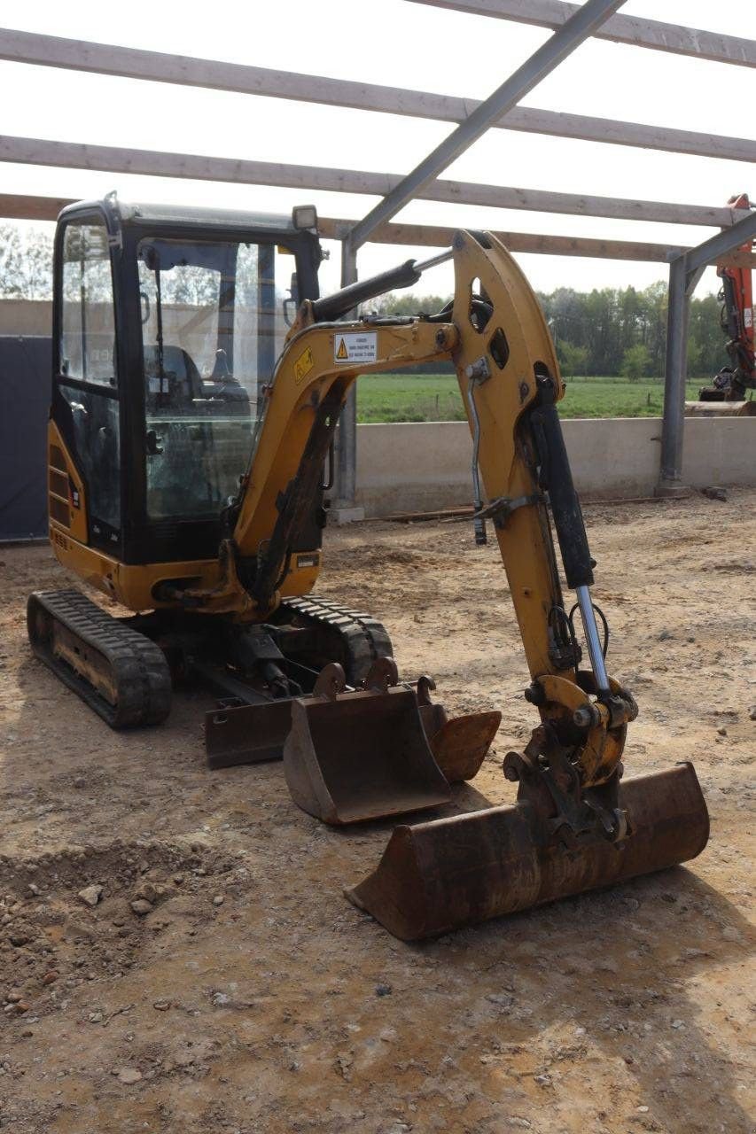 Minibagger Türe ait Caterpillar 301.7D, Gebrauchtmaschine içinde Antwerpen (resim 8)