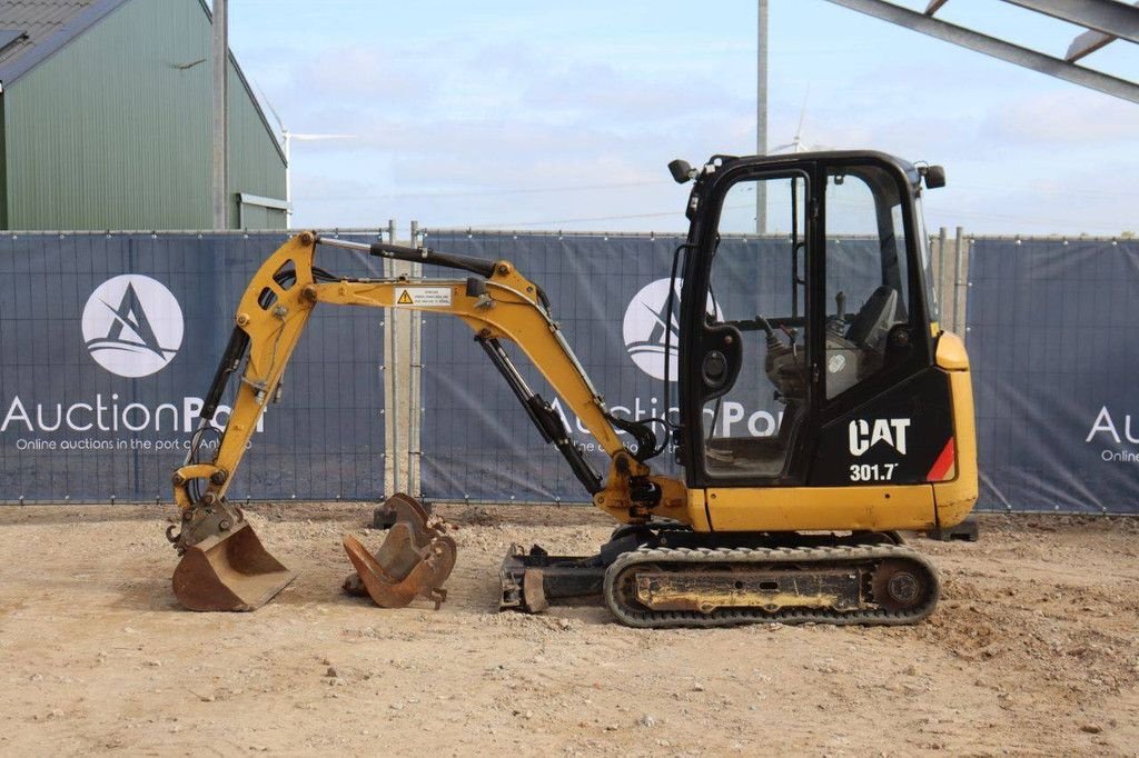 Minibagger Türe ait Caterpillar 301.7D, Gebrauchtmaschine içinde Antwerpen (resim 2)