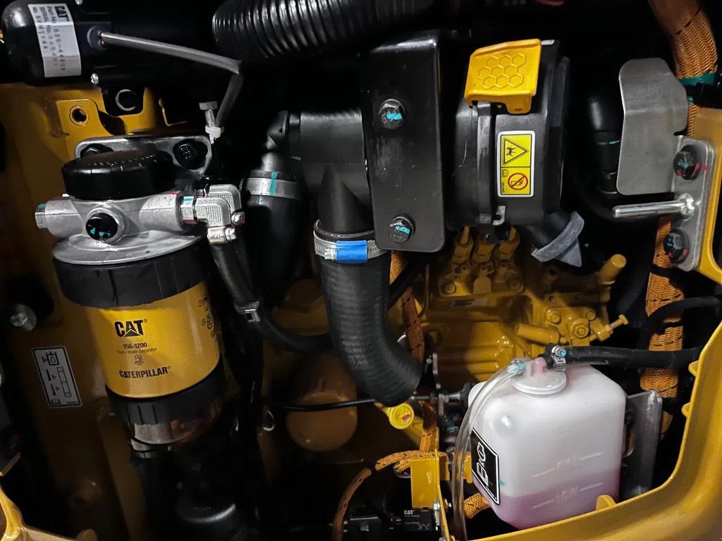 Minibagger типа Caterpillar 301.8 End of the year price!!!, Gebrauchtmaschine в Doetinchem (Фотография 6)