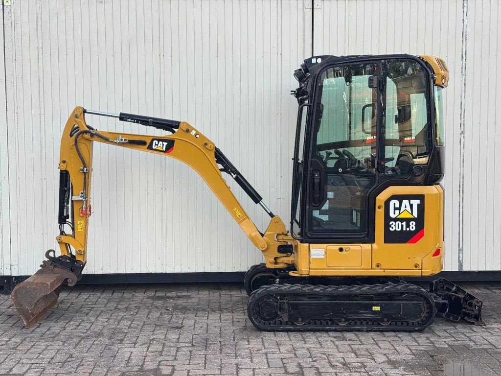 Minibagger typu Caterpillar 301.8 NextGen, Gebrauchtmaschine w Zevenbergschen Hoek (Zdjęcie 2)