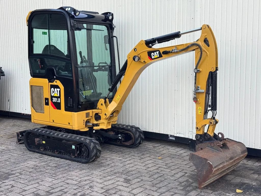 Minibagger typu Caterpillar 301.8 NextGen, Gebrauchtmaschine w Zevenbergschen Hoek (Zdjęcie 8)