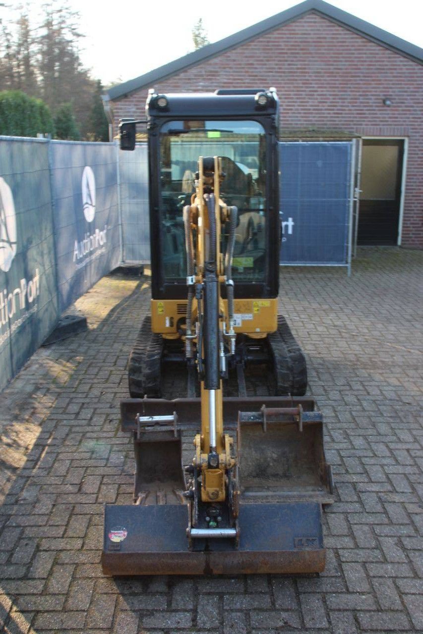 Minibagger του τύπου Caterpillar 301.8, Gebrauchtmaschine σε Antwerpen (Φωτογραφία 8)