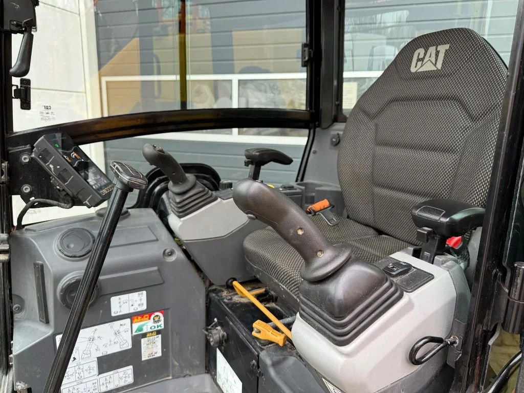 Minibagger del tipo Caterpillar 301.8NG, Gebrauchtmaschine In Doetinchem (Immagine 7)