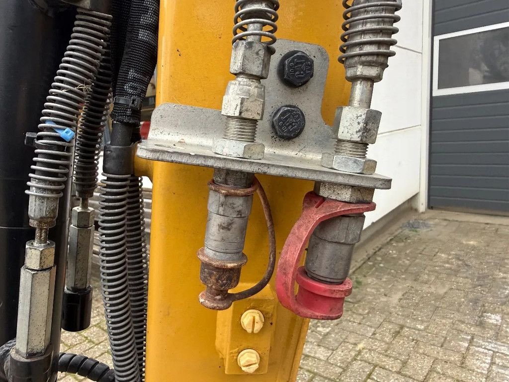 Minibagger del tipo Caterpillar 301.8NG, Gebrauchtmaschine In Doetinchem (Immagine 11)