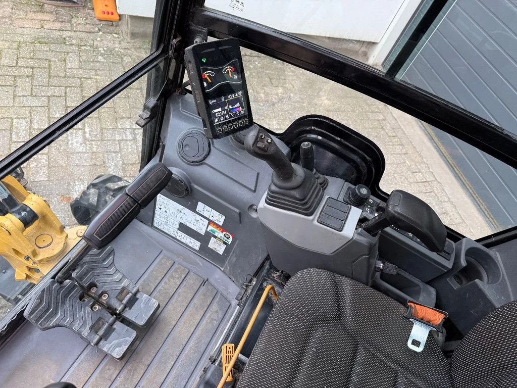 Minibagger del tipo Caterpillar 301.8NG, Gebrauchtmaschine In Doetinchem (Immagine 8)