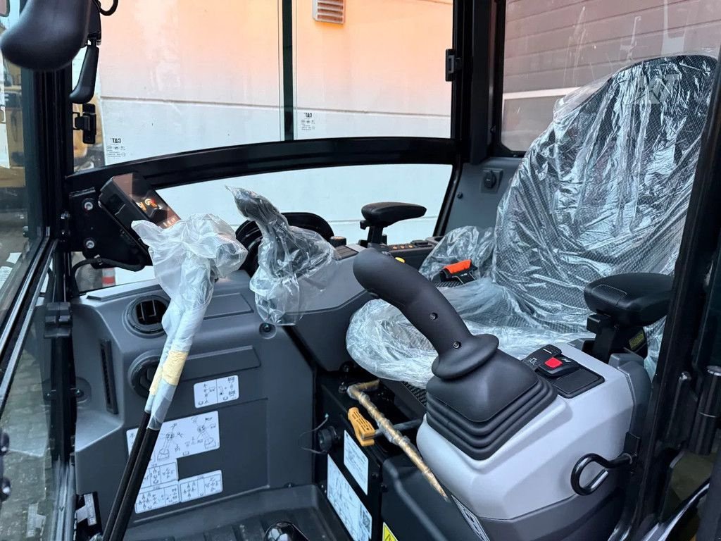 Minibagger tip Caterpillar 301.8NG, Gebrauchtmaschine in Doetinchem (Poză 5)