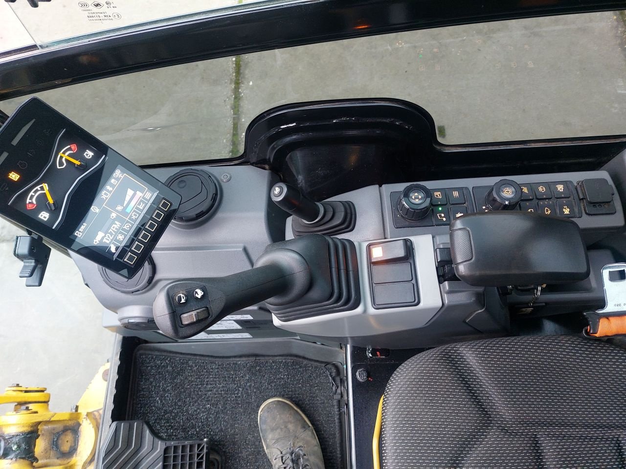 Minibagger типа Caterpillar 302 RC, Gebrauchtmaschine в Ouderkerk aan den IJssel (Фотография 7)