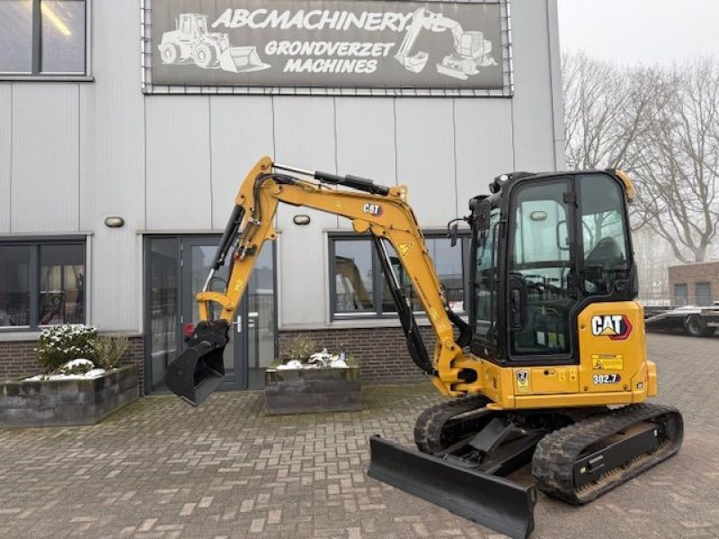 Minibagger del tipo Caterpillar 3027, Gebrauchtmaschine In Cuijk