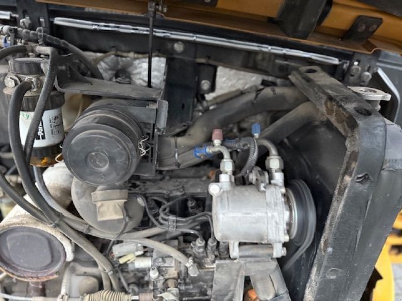 Minibagger du type Caterpillar 302.7D, Gebrauchtmaschine en Cuijk (Photo 9)