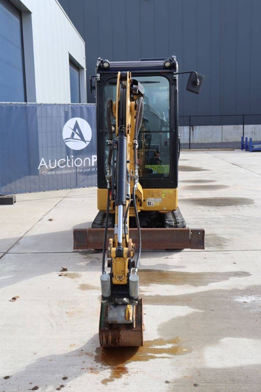 Minibagger типа Caterpillar 302CR, Gebrauchtmaschine в Antwerpen (Фотография 9)