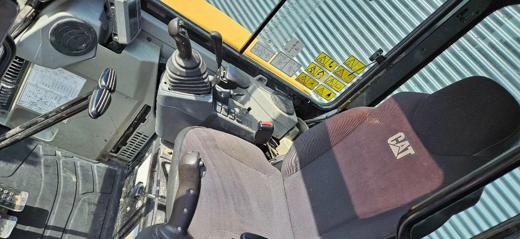 Minibagger tip Caterpillar 303.5E, Gebrauchtmaschine in Scharsterbrug (Poză 4)