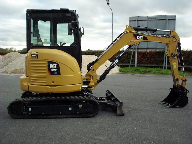 Minibagger des Typs Caterpillar 303E, Gebrauchtmaschine in St Cyr/Morin (Bild 5)
