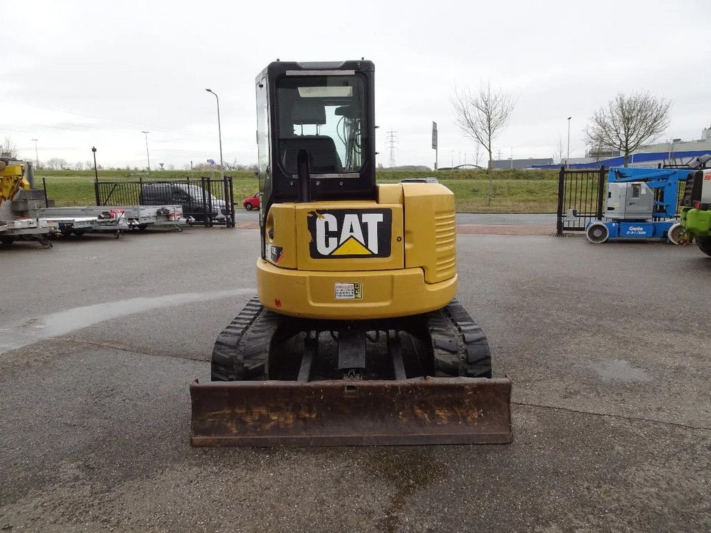 Minibagger du type Caterpillar 305E2, Gebrauchtmaschine en Zutphen (Photo 5)
