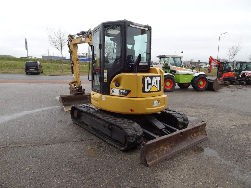 Minibagger du type Caterpillar 305E2, Gebrauchtmaschine en Zutphen (Photo 3)