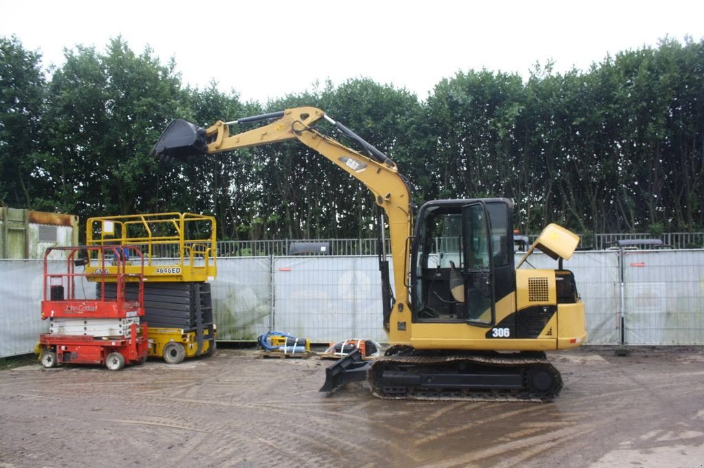 Minibagger του τύπου Caterpillar 306, Gebrauchtmaschine σε Antwerpen (Φωτογραφία 11)