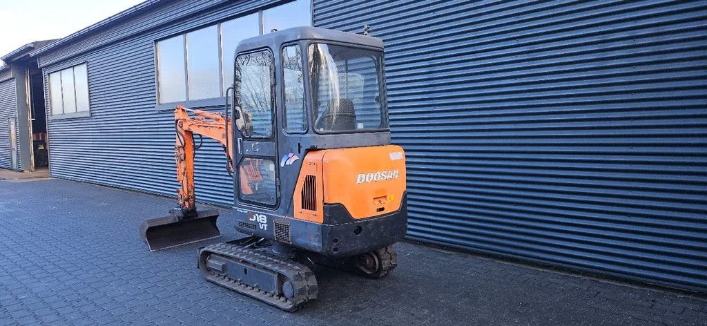 Minibagger del tipo Doosan 18VT, Gebrauchtmaschine en Scharsterbrug (Imagen 4)