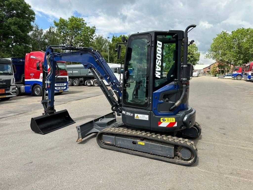 Minibagger typu Doosan DX 35 Z, Gebrauchtmaschine v Wijdewormer (Obrázek 9)