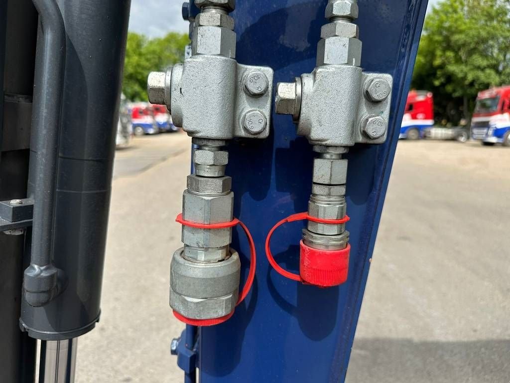 Minibagger tip Doosan DX 35 Z, Gebrauchtmaschine in Wijdewormer (Poză 11)