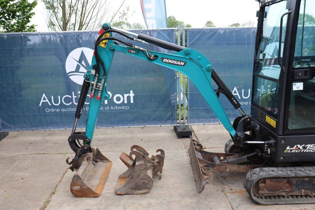 Minibagger des Typs Doosan DX19, Gebrauchtmaschine in Antwerpen (Bild 10)