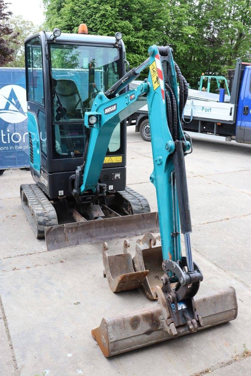 Minibagger des Typs Doosan DX19, Gebrauchtmaschine in Antwerpen (Bild 7)