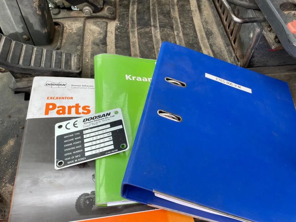 Minibagger tip Doosan DX55 WD Bandenkraan Graafmachine, Gebrauchtmaschine in Lunteren (Poză 10)