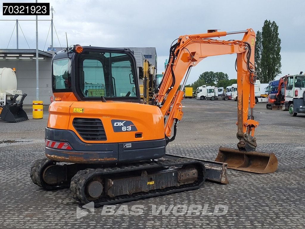 Minibagger del tipo Doosan DX63-3 A/C - 3 Buckets, Gebrauchtmaschine en Veghel (Imagen 7)