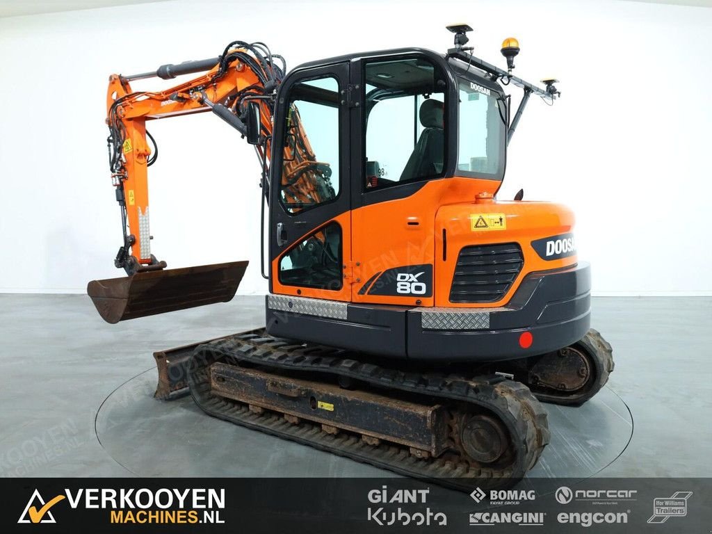 Minibagger of the type Doosan DX80R + Topcon GPS X53i 3D GPS systeem, Gebrauchtmaschine in Vessem (Picture 3)