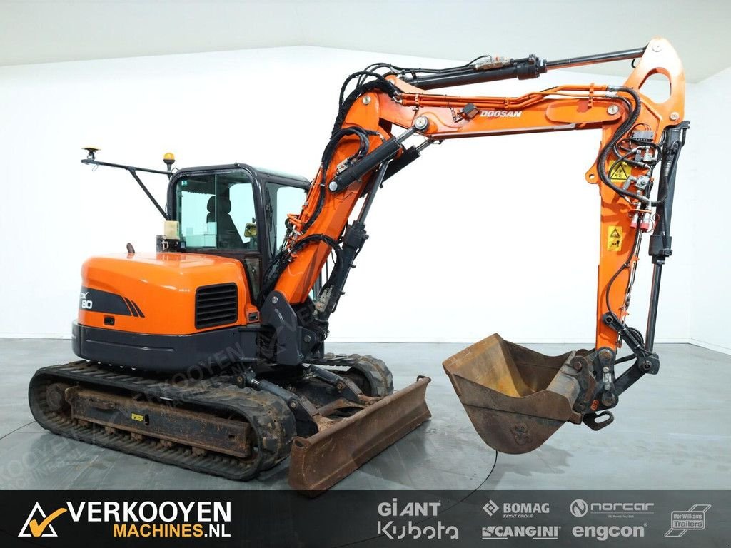 Minibagger of the type Doosan DX80R + Topcon GPS X53i 3D GPS systeem, Gebrauchtmaschine in Vessem (Picture 8)