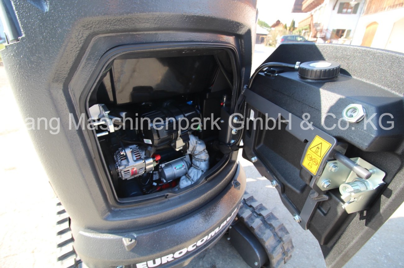 Minibagger des Typs Eurocomach 12 ZT inkl. Löffelset, Neumaschine in Petting (Bild 13)