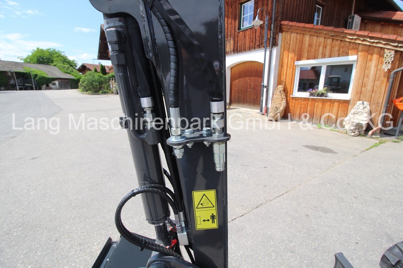 Minibagger des Typs Eurocomach 19 ZT inkl. Powertilt & Löffelset, Neumaschine in Petting (Bild 11)