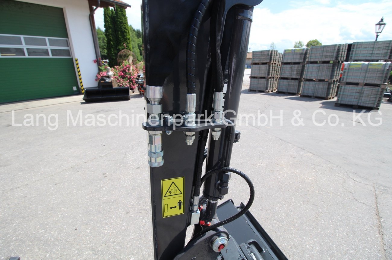 Minibagger des Typs Eurocomach 19 ZT inkl. Powertilt & Löffelset, Neumaschine in Petting (Bild 14)