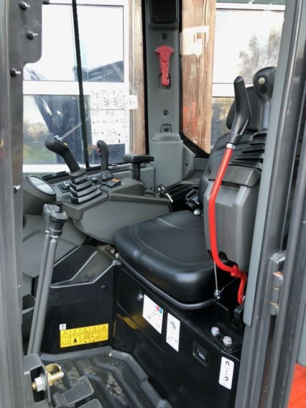 Minibagger des Typs Eurocomach 19TR, Neumaschine in Wijster (Bild 4)