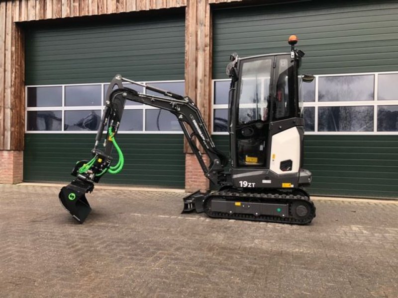 Minibagger типа Eurocomach 19ZT met Steelwrist draaikantels, Neumaschine в Wijster