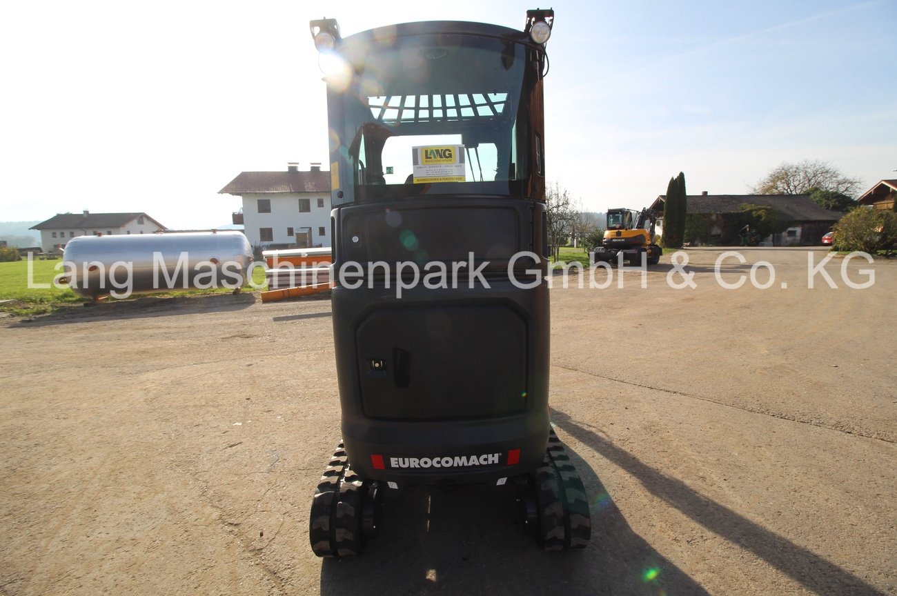 Minibagger des Typs Eurocomach 22 SR, Neumaschine in Petting (Bild 4)