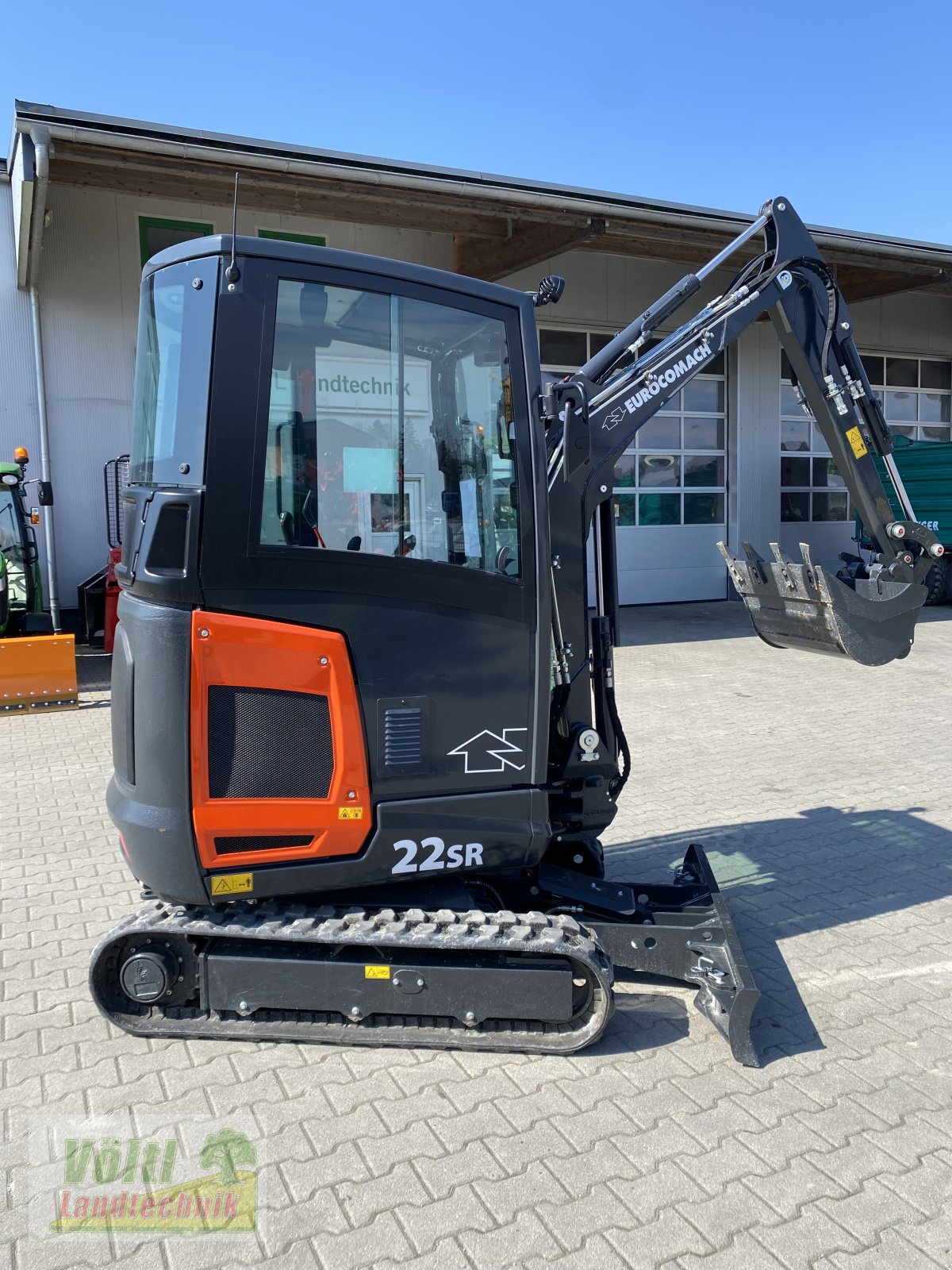 Minibagger des Typs Eurocomach 22SR, Neumaschine in Hutthurm bei Passau (Bild 1)