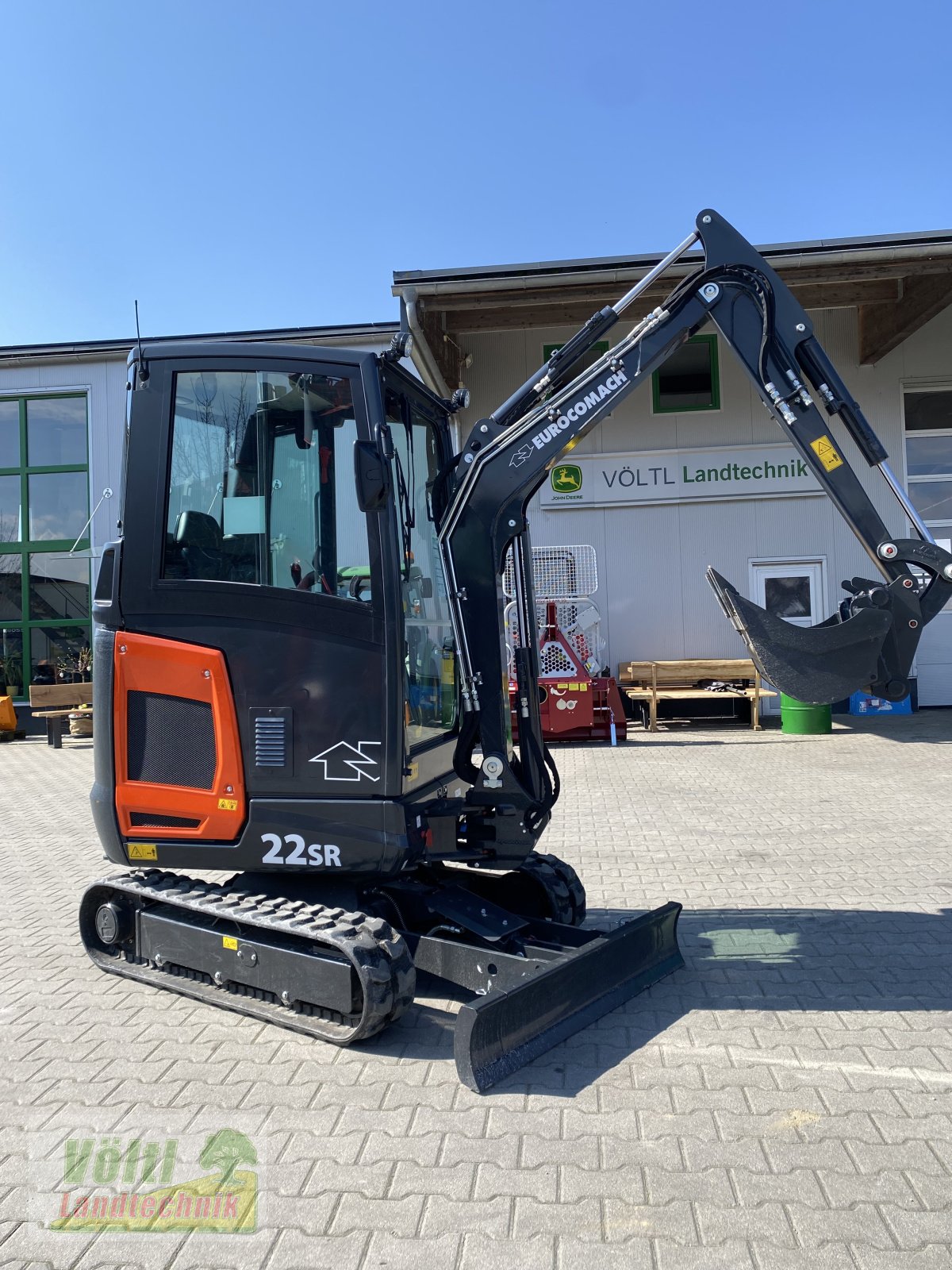 Minibagger des Typs Eurocomach 22SR, Neumaschine in Hutthurm bei Passau (Bild 2)