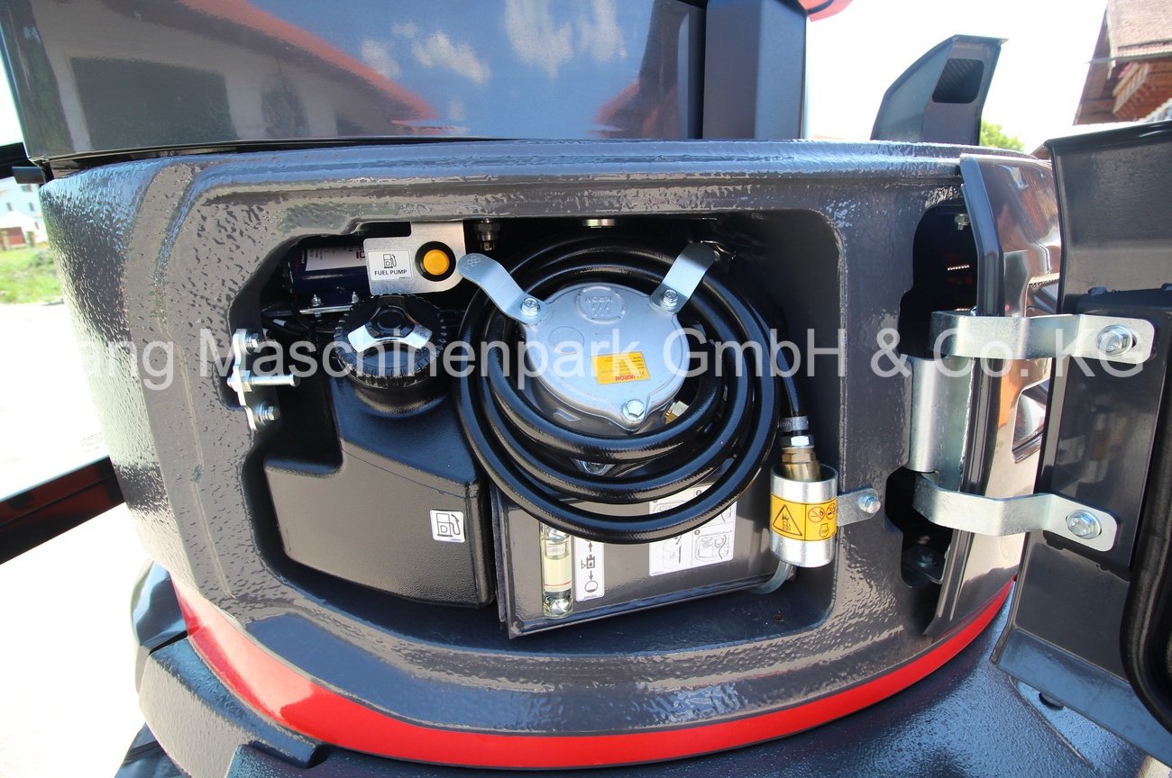 Minibagger del tipo Eurocomach 55 TR inkl. Powertilt & Löffelset, Neumaschine en Petting (Imagen 15)