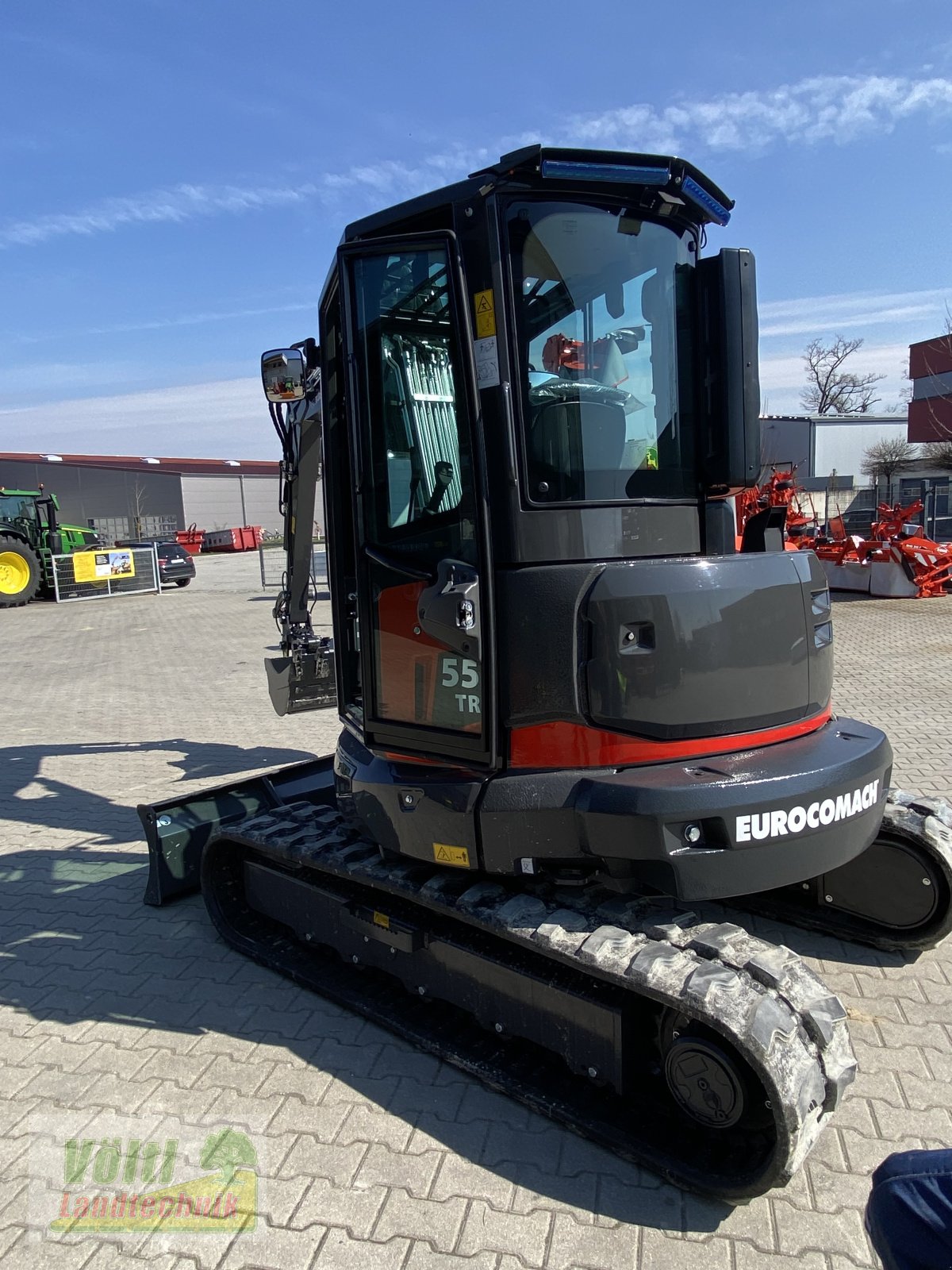 Minibagger des Typs Eurocomach 55TR, Neumaschine in Hutthurm bei Passau (Bild 12)