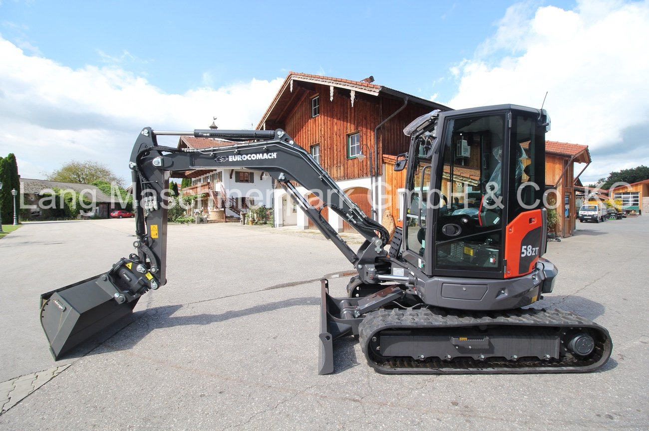 Minibagger des Typs Eurocomach 58 ZT, Neumaschine in Petting (Bild 2)