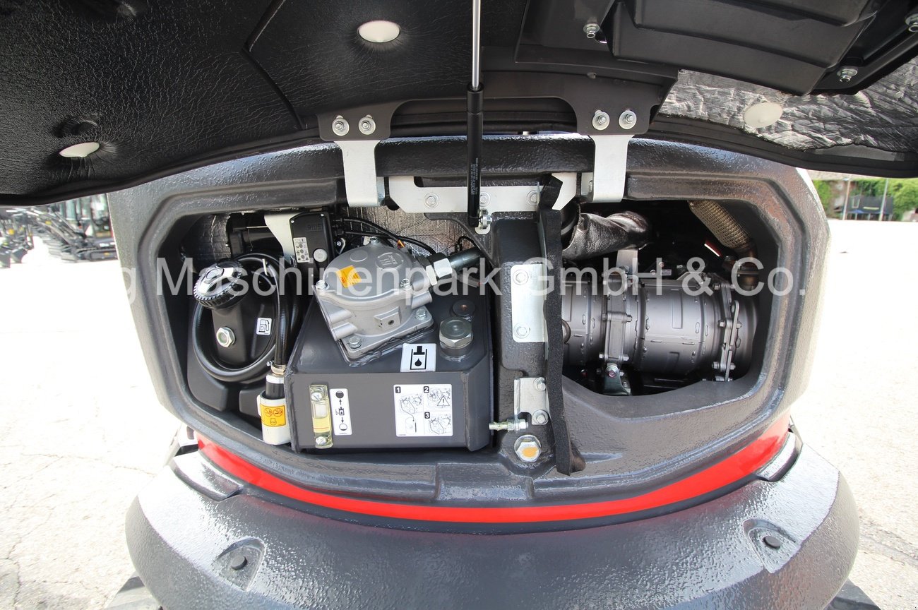 Minibagger des Typs Eurocomach 60 ZT inkl. Powertilt & Löffelset, Neumaschine in Petting (Bild 14)